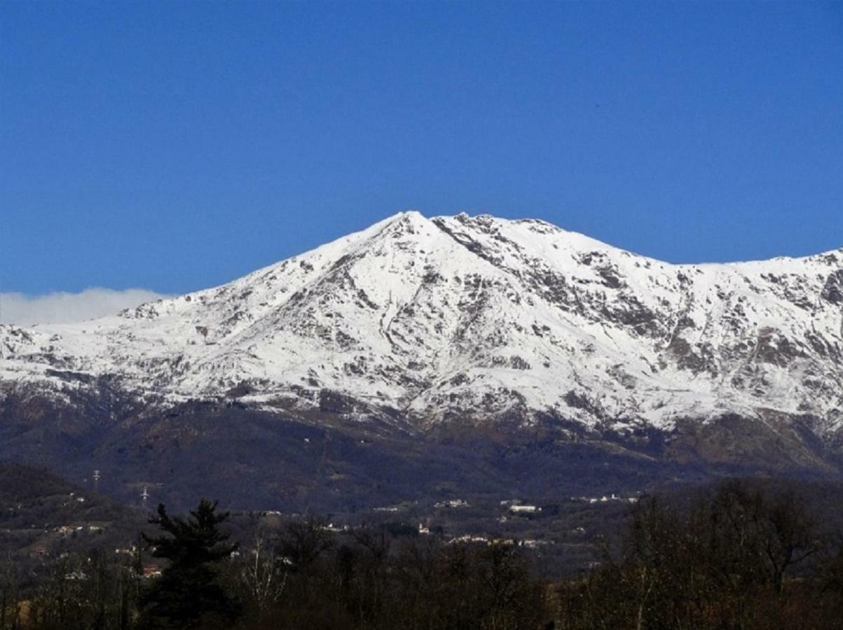 Il Laghetto Panzió Torre Canavese Kültér fotó